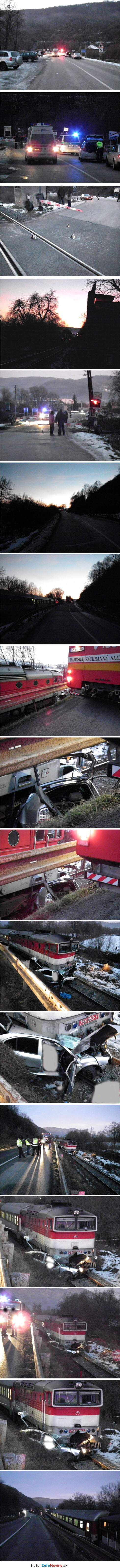 Pri zrážke vlaku a osobného auta zahynuli 2 osoby